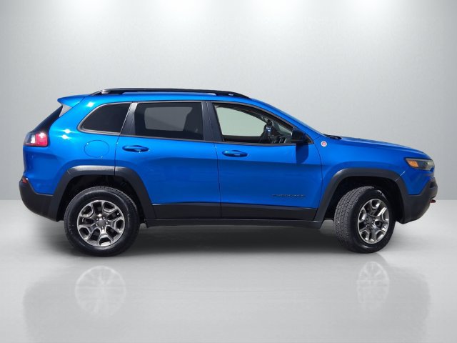 Used 2022 Jeep Cherokee Trailhawk w/ Premium Leather Package AWD/4WD image 3
