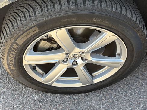 Used 2021 Volvo XC90 T6 Momentum w/ Advanced Package AWD/4WD image 6