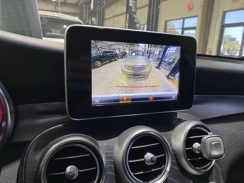 Certified 2018 Mercedes-Benz GLC 300 image 6