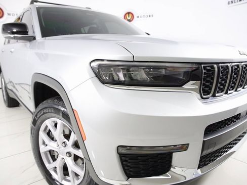 Used 2022 Jeep Grand Cherokee L Limited image 18