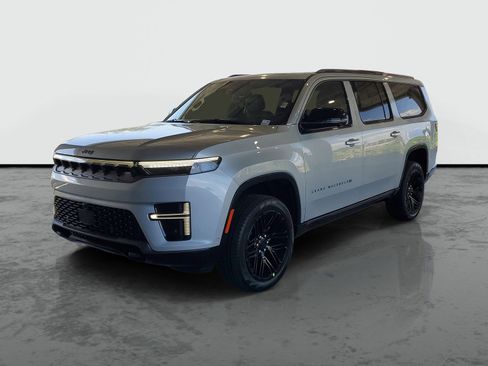 New 2026 Jeep Grand Wagoneer L Limited AWD/4WD image 4