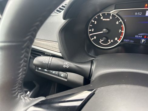 Used 2025 Nissan Altima 2.5 SL image 16