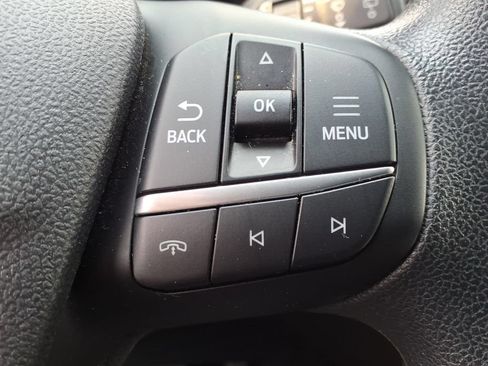 Used 2025 Ford Escape Active AWD/4WD image 19