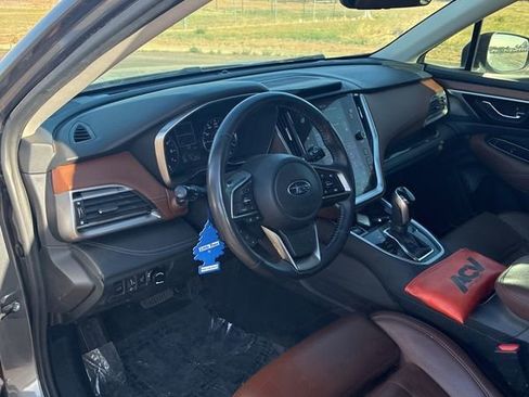 Used 2020 Subaru Outback Touring XT AWD/4WD image 5