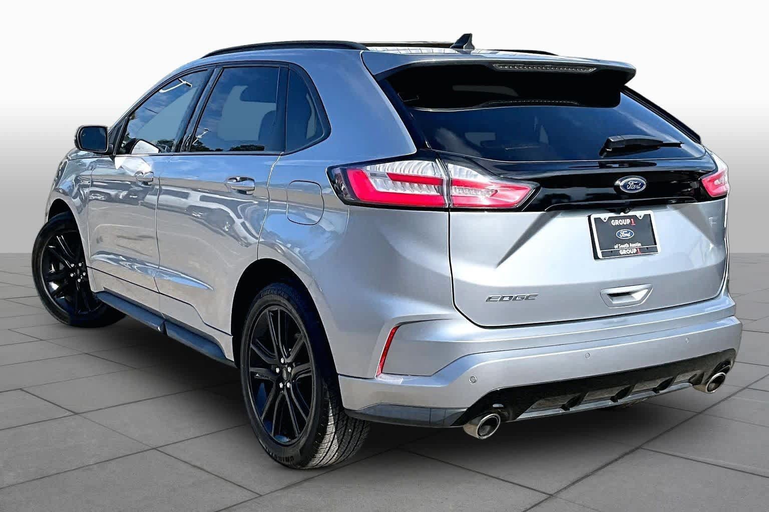 Used 2020 Ford Edge ST-Line FWD image 12