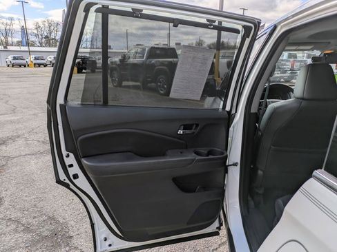 Used 2021 Honda Pilot EX-L image 26