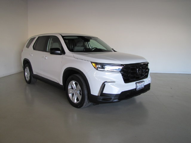 Certified 2024 Honda Pilot LX image 26