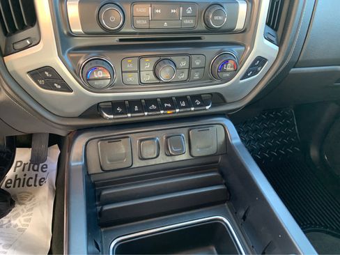 Used 2015 GMC Sierra 1500 SLT w/ Driver Alert Package image 16