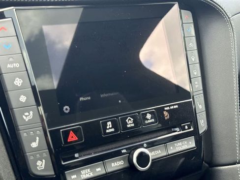 Used 2025 INFINITI QX50 Sport AWD/4WD image 20