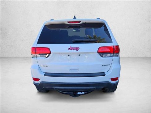 Used 2015 Jeep Grand Cherokee Laredo image 6