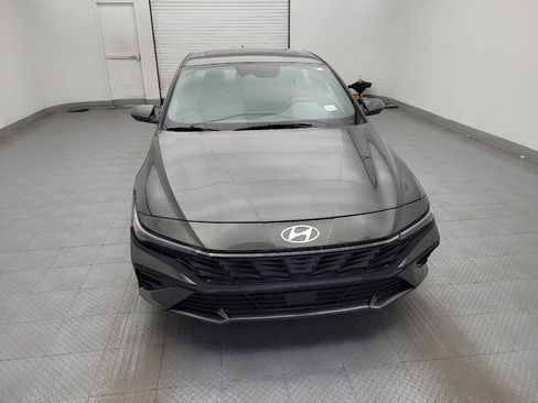 Used 2024 Hyundai Elantra SEL w/ Convenience Package image 14