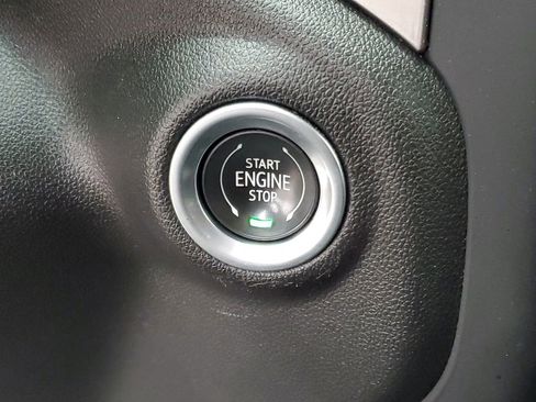 Used 2024 Chevrolet Silverado 2500 Custom w/ Custom Value Package image 17