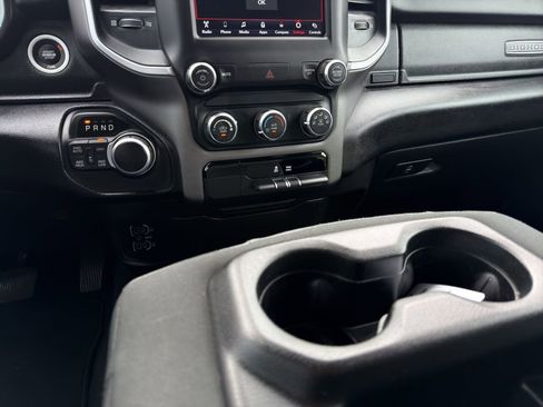 Used 2020 RAM 1500 Big Horn AWD/4WD image 15