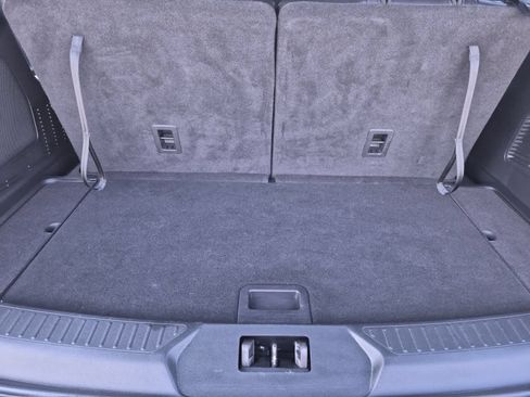 Used 2023 Ford Explorer ST-Line AWD/4WD image 34