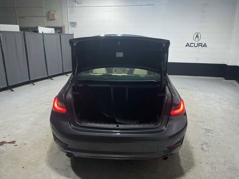 Used 2022 BMW 330i xDrive 330i xDrive w/ Driving Assistance Package image 19