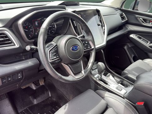 Used 2023 Subaru Ascent Limited w/ Technology Package AWD/4WD image 13