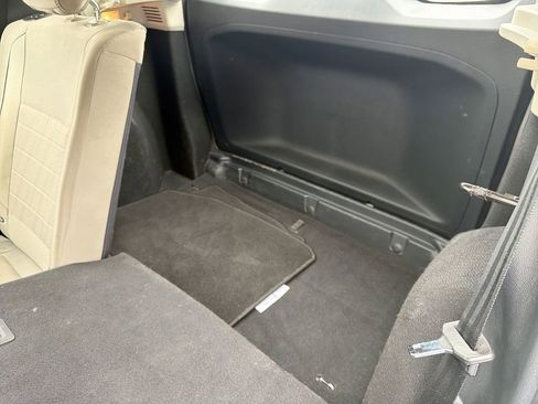 Used 2022 Ford EcoSport S image 32