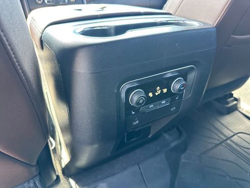 Used 2021 Chevrolet Tahoe High Country AWD/4WD image 19
