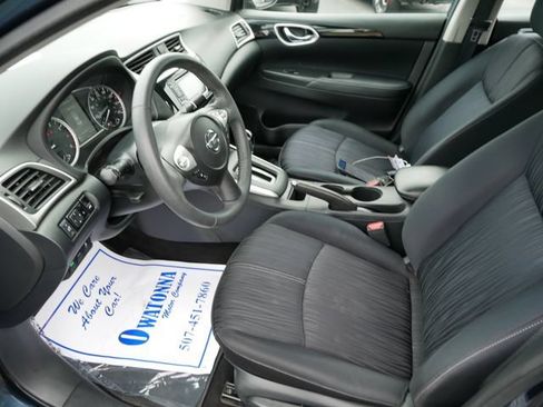 Used 2016 Nissan Sentra SV FWD image 7