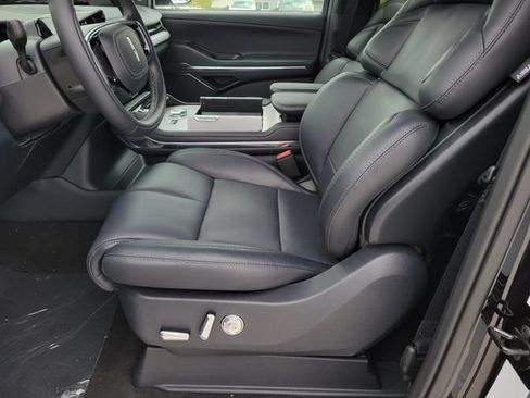 New 2026 Lincoln Navigator L Reserve AWD/4WD image 6