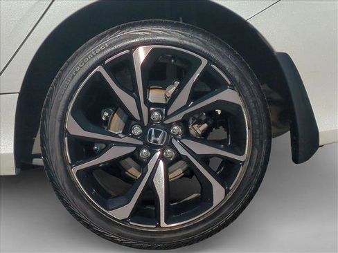 Used 2019 Honda Civic Sport image 23