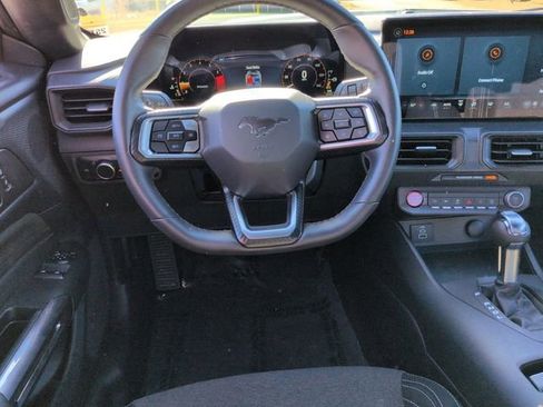 Certified 2024 Ford Mustang Coupe image 14