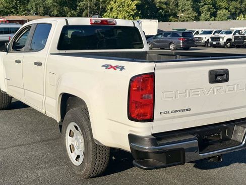Used 2021 Chevrolet Colorado W/T w/ WT Convenience Package AWD/4WD image 8