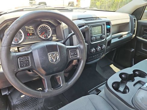 Used 2017 RAM 2500 Tradesman w/ Chrome Appearance Group AWD/4WD image 13