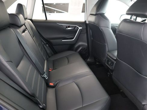 Used 2021 Toyota RAV4 Limited image 23