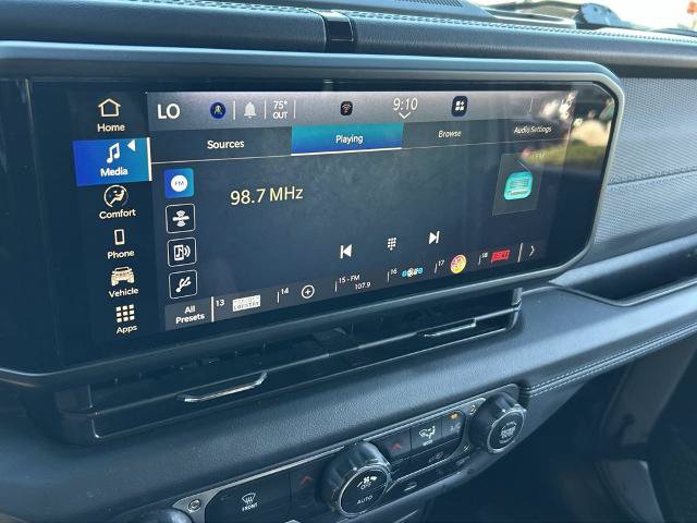 Used 2024 Jeep Wrangler Unlimited Rubicon 4xe AWD/4WD image 9
