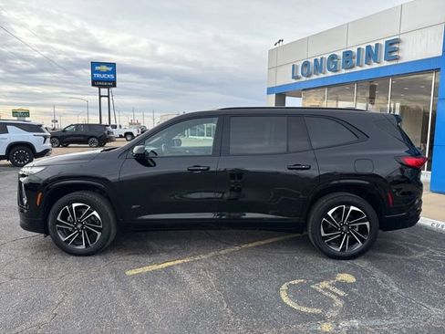 Certified 2025 Buick Enclave Sport Touring image 4