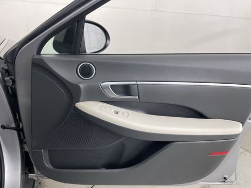 Used 2021 Hyundai Sonata SEL image 23