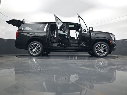 New 2026 GMC Yukon XL Denali image 34
