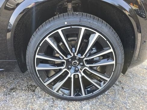 New 2026 Volvo XC90 B6 Ultra w/ Protection Package AWD/4WD image 9