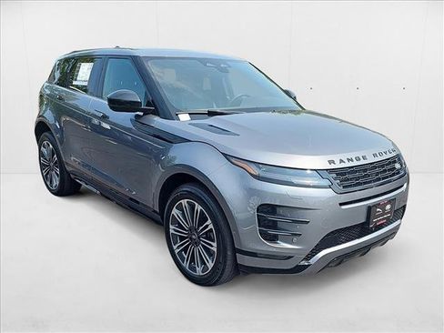 Used 2024 Land Rover Range Rover Evoque Dynamic SE image 3