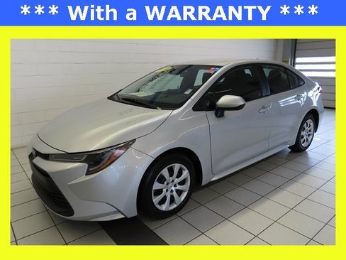 Used 2024 Toyota Corolla LE image 1