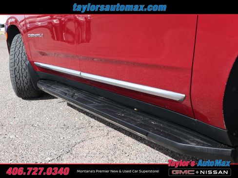 Used 2023 GMC Yukon XL Denali image 50