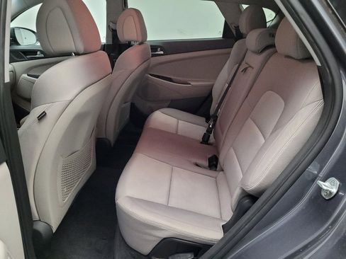 Used 2016 Hyundai Tucson SE w/ Option Group 02 image 18