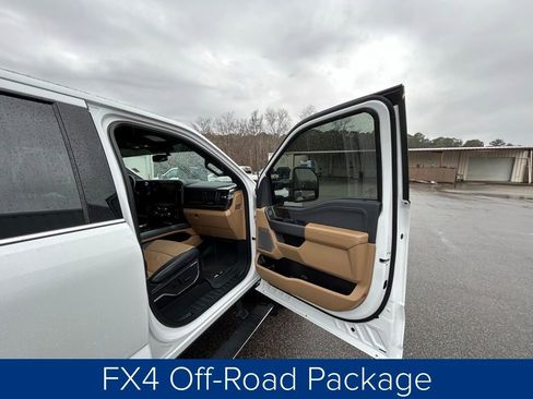 Used 2024 Ford F450 Lariat w/ Lariat Ultimate Package image 22