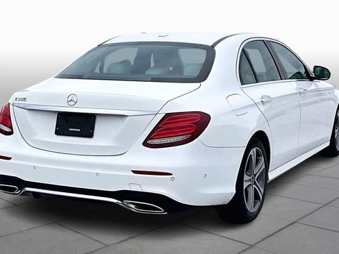 Used 2018 Mercedes-Benz E 300 image 11