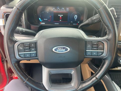 Used 2024 Ford F250 Lariat w/ Lariat Ultimate Package image 13