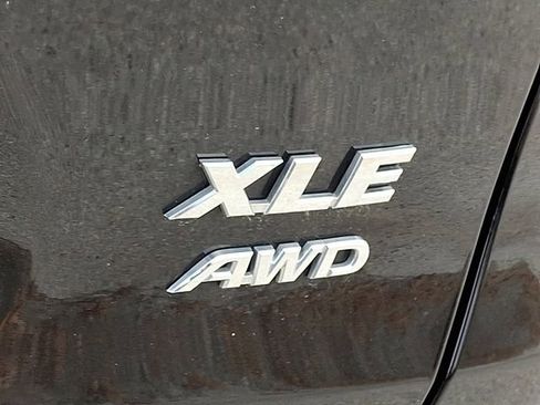 Used 2024 Toyota RAV4 XLE image 32