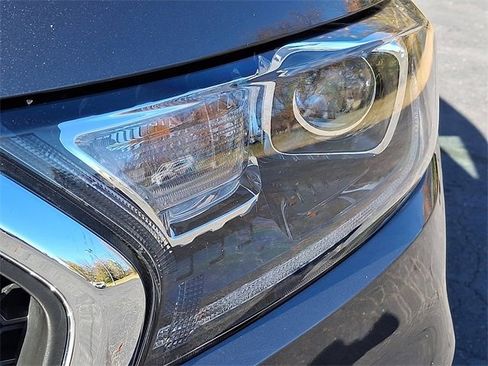 Used 2019 Ford Ranger Lariat image 13