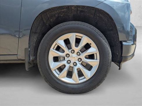 Used 2021 Chevrolet Silverado 1500 Custom image 18