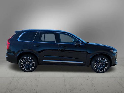 Used 2026 Volvo XC90 B6 Plus w/ Protection Package Premier AWD/4WD image 7