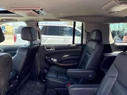 Used 2018 GMC Yukon XL Denali w/ Denali Ultimate Package AWD/4WD image 3