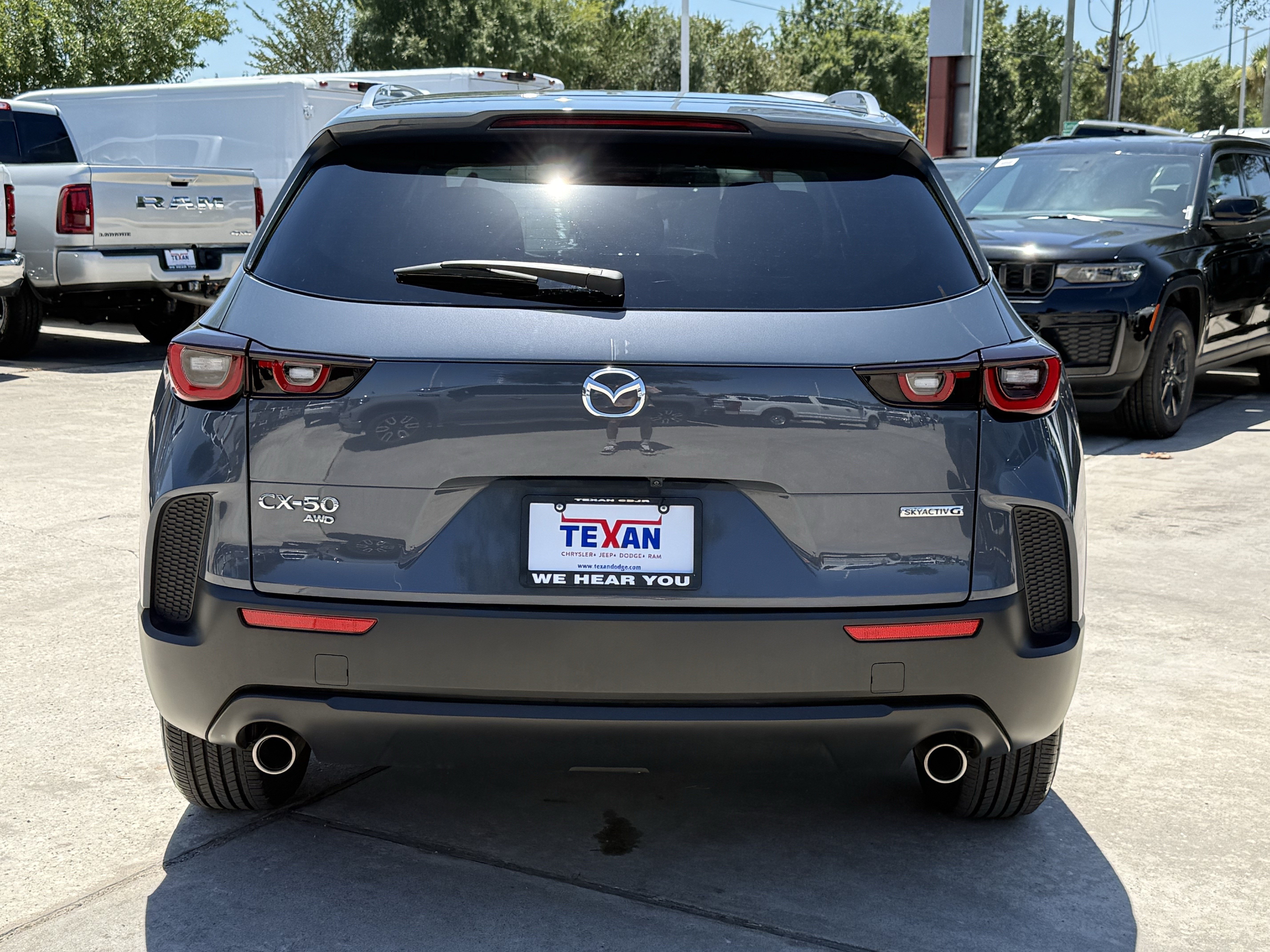 Used 2024 MAZDA CX-50 AWD 2.5 S w/ Preferred Package image 6