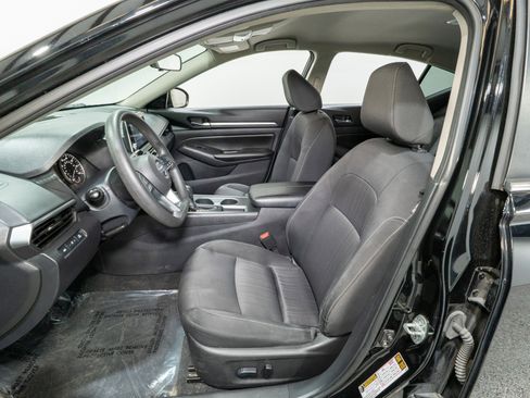 Used 2022 Nissan Altima 2.5 SV image 15