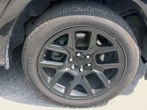 Used 2021 RAM 1500 Laramie RWD image 13