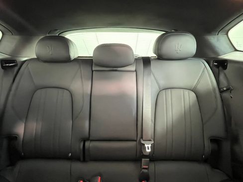 Used 2022 Maserati Levante Modena AWD/4WD image 20